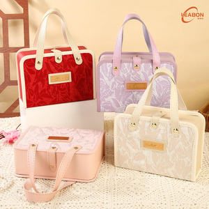Caja de Papel Portátil, Rígida, de Cartón, con Tapa Abatible, Diseño de Bolso, Cierre Magnético, Asa de Cuero, Laminación Brillante, para Regalos de Boda o Dulces - Product Image 4