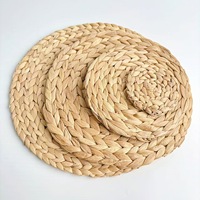 Fabricant de tapis en herbe de style japonais, dessous-de-plat circulaire isolant tissé à la main en paille vietnamienne