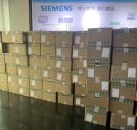 6ES7647-8BB61-2CA1 SIMATIC IPC227E 나노박스 PC 산업용 컴퓨터 산업 자동화 PAC 전용 PLC 프로그래밍 컨트롤러