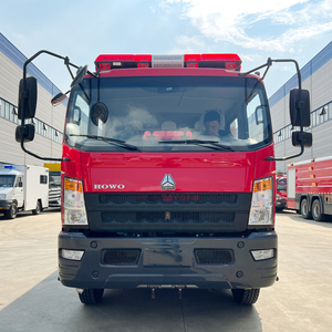 Camion de pompiers HOWO 4X2 Diesel, transmission manuelle, capacité du réservoir 3001-5000L, norme d'émission EURO 5, neuf, origine Chine - Product Image 2