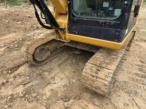 Mini-excavatrice CAT 306E2 d'occasion, 6 tonnes, hydraulique, sur chenilles, moteur diesel, pour travaux de construction et agricoles, avec garantie. - Product Image 2