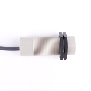 Capteur de proximité capacitif anti-corrosion E2K-X15ME1 2M NPN NO 15mm personnalisable pour détection d'objets non métalliques - Product Image 3