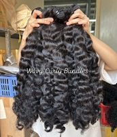 Vente en gros de cheveux indiens bruts 100% naturels, extensions de cheveux humains bruts cambodgiens, cheveux bouclés birmans non traités, mèches de cheveux bruts vietnamiens