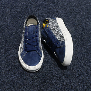 Personnalisation d'usine, personnalisation du logo, OEM, ODM. Gamme de couleurs avancée, vaut la peine d'être achetée. Chaussures en <span class=keywords><strong>toile</strong></span> d'hiver à lacets pour hommes et femmes. - Product Image 5