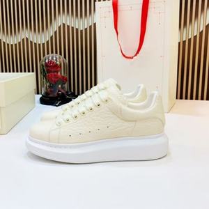 Nouvelles chaussures de créateur 2025 – Baskets décontractées de haute qualité pour hommes et femmes, chaussures de course antidérapantes à semelle en caoutchouc - Product Image 2