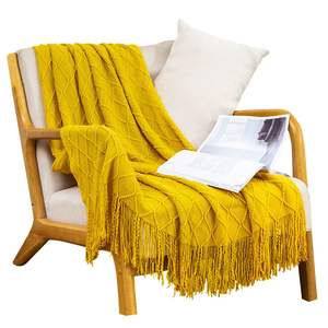 Plaid tricoté à motif losanges jaunes avec pompons, doux et confortable, pour lit, canapé, salon, chambre - Qualité supérieure - Product Image 5