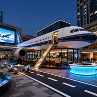 Modèle de restaurant urbain personnalisé en forme d'avion avec éclairage nocturne pour centre commercial, café et monument