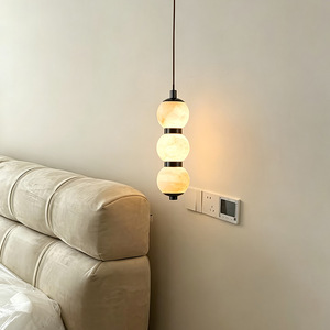 Lámpara colgante minimalista de mármol natural de 3 globos, moderna, para dormitorio, mesita de noche - Product Image 1