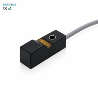 Capteur de proximité magnétique carré monté en hauteur, distance de détection de 20 mm, interrupteur à 3 fils CC, haute sensibilité