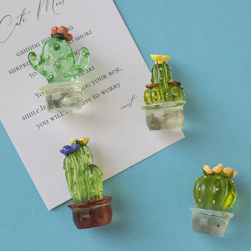 Ev dekor 4 adet 3D sevimli kaktüs Mini mıknatıslar buzdolabı seti aksesuarları süslemeleri buzdolabı manyetik çıkartmalar