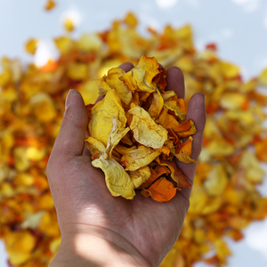 Pétales de rose séchés naturels à l'arôme intense, petits pétales de rose séchés pour sachets d'encens, savons, bougies, confettis de mariage, vente en gros - Product Image 4