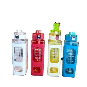 Hot Selling Kids Adults Gym Sports 700 900 ml Water Bottle Outdoor Square Bounce Plastic Bottles With Straw Time Maker