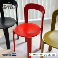 Chaises de salle à manger OEM confortables à assise ronde, modèle Rey, pour cuisine familiale, en bois de frêne avec peinture à base d'eau