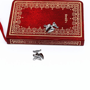 Yunnique – pendentif poisson piranha en acier inoxydable, pour la fabrication de bracelets, forme irrégulière, accessoires de bijoux GZY-PJ0177 - Product Image 3