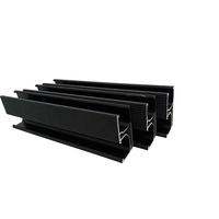 Système de montage de panneaux solaires sur toit YZ OEM, profilés en aluminium, rails noirs et colliers de fixation intermédiaires