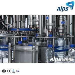 Rinçage de bouteille d'eau Remplissage Capsulage Monobloc 4000 Bph Applicateur de poignée de cou Ventes complètes - Product Image 2