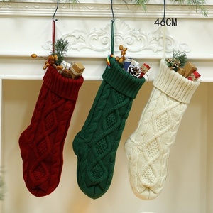 Calcetines Navideños Estilo Europeo Americano, Bolsas de Regalo Colgantes, Suministros para Decoración de la Temporada de Invierno - Product Image 3