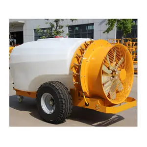 Pulvérisateur traîné grand volume Pulvérisateur chimique haute pression Machine de pulvérisation de pesticides alimentée par tracteur de 2000 litres