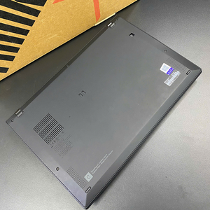 Pour ordinateur portable ThinkPad X1 Carbon 14 pouces FHD Gen8 Core I7-10e génération 16 Go de RAM 512 Go de SSD Ultra léger Ordinateur portable professionnel - Product Image 4