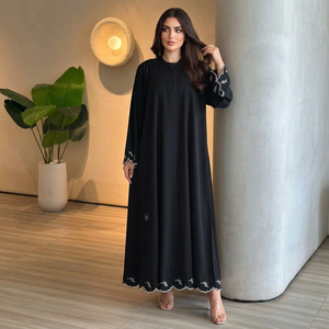 Ensemble Abaya noir de style turc, floral, fait main, en polyester, col en V, manches longues, longueur au sol, tenue musulmane modeste, respirant, Diwali - Product Image 1