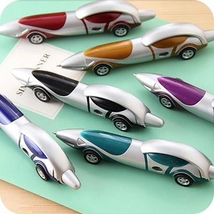 おもちゃのギフトペンレーシングカーの形のペン子供のためのプラスチック車の自動車モデルボールペン