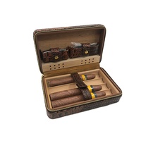 Étui à cigares en cuir véritable de conception classique fait main avec plateau en bois, étui de voyage en cuir PU à marque privée, capacité de quatre cigares