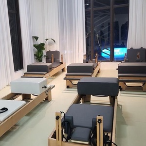 Precio barato de fábrica al por mayor hogar mango saltar cuerda ajustar calcetines Pilates-Hack máquina gimnasio Pilate Reformer - Product Image 2