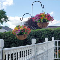 Decoración del Día de San Valentín Faux Silk UV-Anti Colorful Daisy Eucalyptus Look Real Artificial Hanging Plants Flowers Basket
