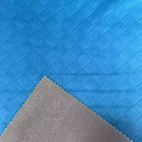 100% Polyester échantillon gratuit doux imperméable solide en peluche imprimé gaufrage Mosha canapé coussin velours tissu