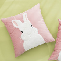 Modernes, schlichtes, umweltfreundliches, besticktes Kissen im Ins-Stil, quadratisch, aus Polyester, mit rosa Kaninchenmotiv, für Wohnzimmer, Sofa, Osterdekoration