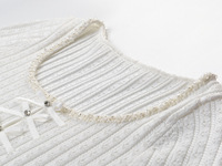 Robe mini en maille pour femme, collection été 2026, avec nœud décoratif, perles, col rond, colorblock, coupe évasée, manches courtes