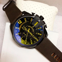 Montre-bracelet à quartz multifonctionnelle à quatre fuseaux horaires en acier inoxydable haut de gamme pour hommes, montre en cuir