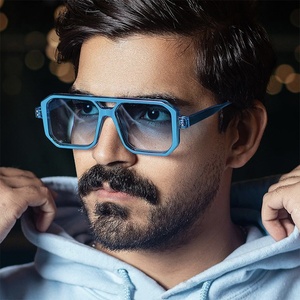 Lunettes de soleil carrées tendance 2024 pour hommes, monture petite, haute qualité, avec logo personnalisé sur les verres, design à double barre. - Product Image 1