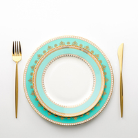 Assiettes de présentation vertes en céramique vintage avec logo personnalisé 10.5 pouces plats de service de mariage ensembles de vaisselle élégants
