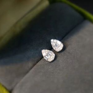 Xinfly Classic 0.2ct Solid Pure 18K Gold Natural Diamond <b>Stud</b> <b>Earrings</b> Water Drop <b>Fine</b> Jewelry - Product Image 3