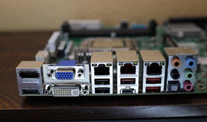 Carte mère Supermicro X13SAE-F W680 ATX LGA1700 DDR5 PCIe 5.0 IPMI 12e/13e/14e génération Core i9 i7 i5 - Product Image 5