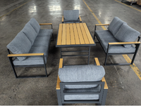 Ensemble de conversation moderne pour l'extérieur, 6 pièces, cadre en aluminium noir mat, accoudoirs en bois, table basse à lattes, lavable, gris foncé, pour jardin