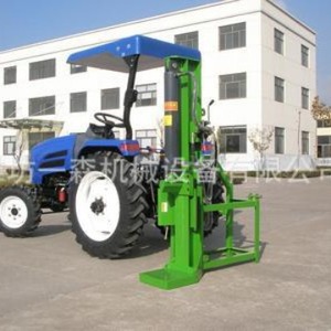 Rajadora de Leña Hidráulica Vertical Comercial para Uso con Tractor con Bomba y Componente Central - Product Image 1