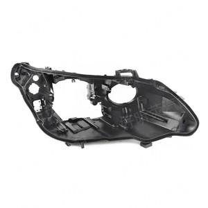 Base de Cache Arrière de Phare BMW E60 E61 en Plastique Noir pour Modèles 2004-2010 - Product Image 1