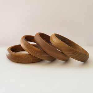 Bracelets unisexes classiques en forme de lune, chrétiens, pour anniversaire, avec micro-inserts en bois naturel, peinture à la laque faite à la main, bois de lotus - Product Image 1