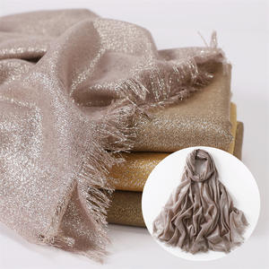 Nouvelle mode Hijab à paillettes en coton écharpe enveloppes automne foulard châ<span class=keywords><strong>les</strong></span> musulman écharpe pour femmes foulards à franges scintillantes Hijab instantané - Product Image 1