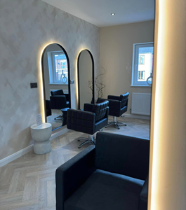 Silla de Barbería Portátil de Cuero con Bomba Hidráulica, Altura Ajustable, para Salón de Belleza y Taller - Product Image 5