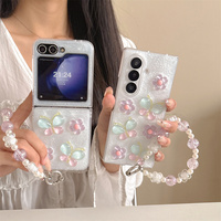 Coque de téléphone transparente en résine époxy avec motif papillon et fleur pastel pour Galaxy Z Fold 7-4, avec dragonne à perles de cristal, compatible Z Flip 8-3