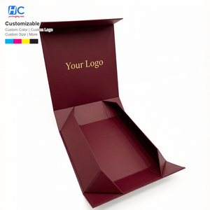 Boîte pliante rigide de luxe noir mat pour vêtements et foulards, emballage personnalisé pour couvre-chefs avec logo magnétique, matériaux recyclés - Product Image 2