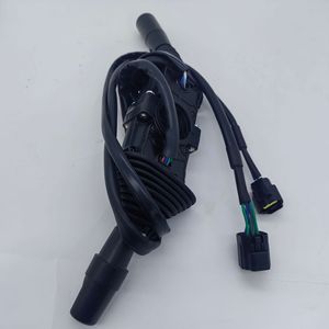 Chariot élévateur électrique Heli CPD10-30, interrupteur combiné 24V DC, matériau ABS, levier de vitesses avec commande de marche avant et arrière - Product Image 4