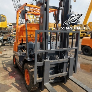 รถยก TCM FD25T3C 2.5 ตัน รถยกมือสองจากญี่ปุ่น 2.5 ตัน เครื่องยนต์ Isuzu C240 รถยกใช้แล้ว รถยกใช้น้ำมัน 3000 มม. 2500 กก. - Product Image 5