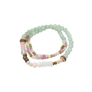 Bracelet multi-rangs raffiné de style ancien, orné de perles de rubis véritable et de jade glacé authentique. - Product Image 5