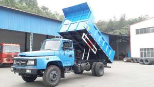 Camion benne basculante Sharp Head Euro3 4x2 10T pour projets de construction en Asie du Sud-Est - Product Image 3