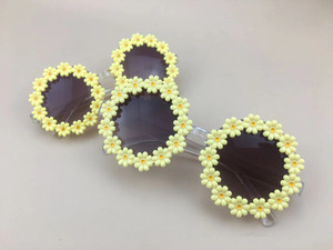 2023 modello genitore-figlio nuovi occhiali da sole fiore piccoli fiori margherita ragazzi e ragazze 1-6 anni modello adulto occhiali da sole carini - Product Image 4