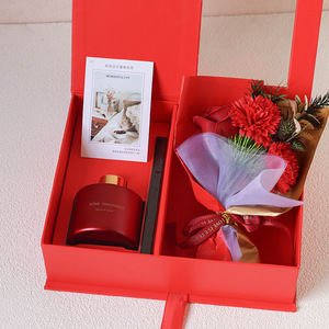 Confezione regalo con chiusura magnetica in carta nera di lusso fatta a mano di lusso in fabbrica - Product Image 6